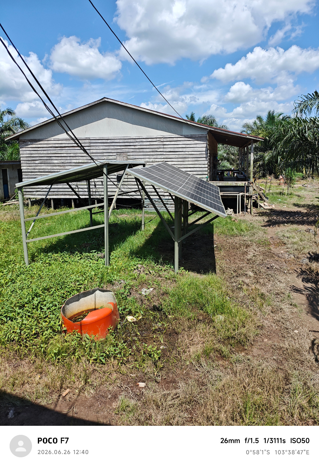 Solar Panel Rumah Panggung